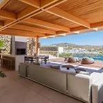 Lilium Iii - Panoramic View Over Psarou Bay! *