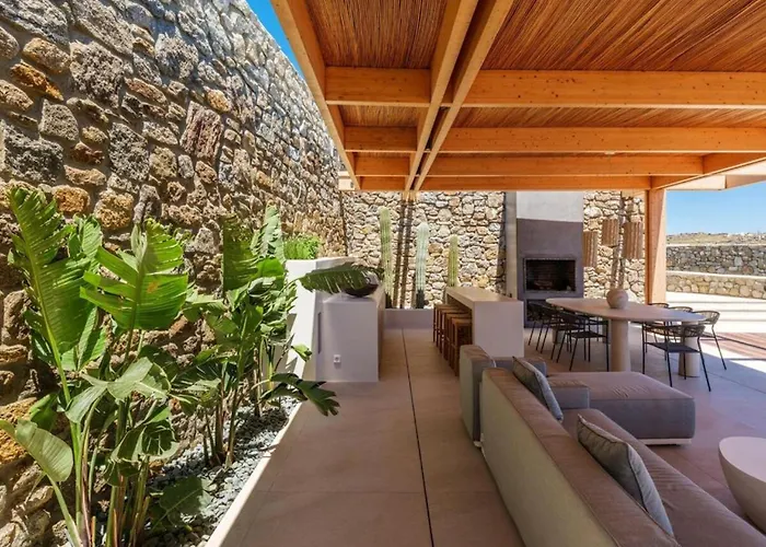 Lilium Iii - Panoramic View Over Psarou Bay! Villa *