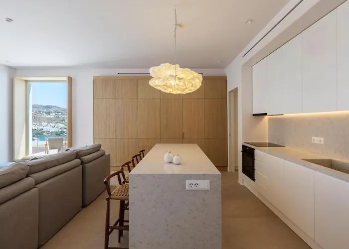 Lilium Iii - Panoramic View Over Psarou Bay! فيلة