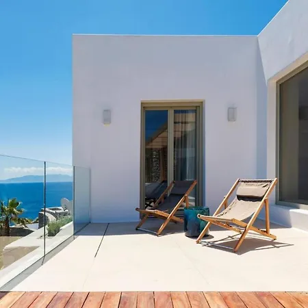 Lilium Iii - Panoramic View Over Psarou Bay! Villa *