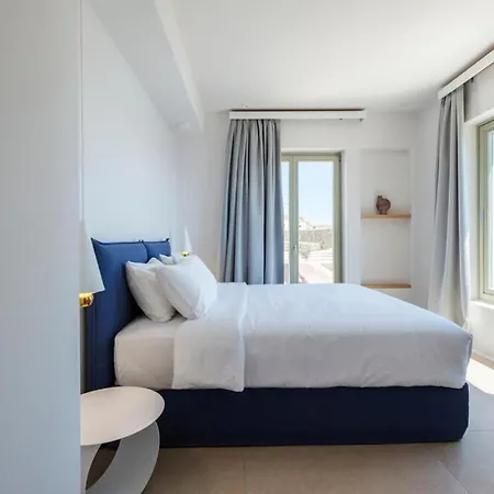 Lilium Iii - Panoramic View Over Psarou Bay! Villa