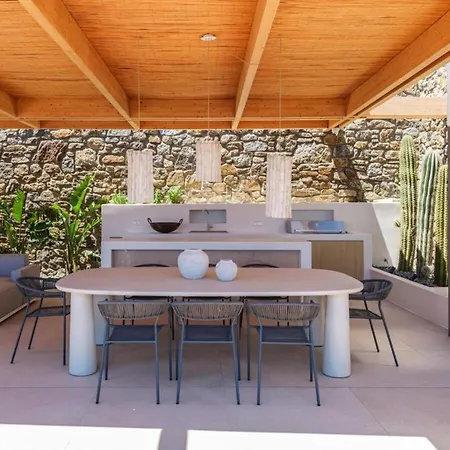 Villa Lilium Iii - Panoramic View Over Psarou Bay! Psarrou
