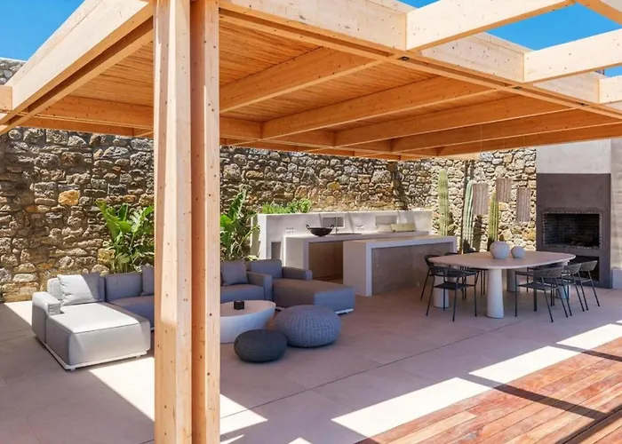 Lilium Iii - Panoramic View Over Psarou Bay! * Psarrou