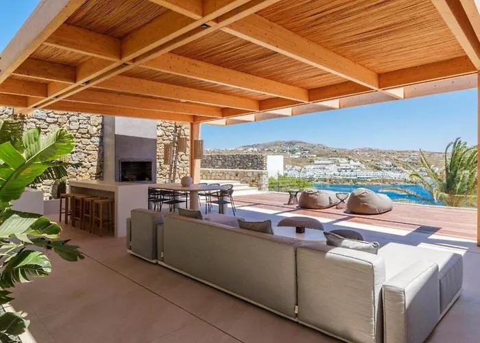 Lilium Iii - Panoramic View Over Psarou Bay! *